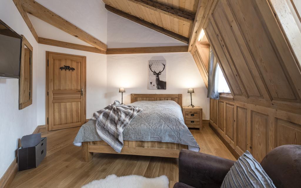 Romantik Hotel L'Etoile Шарме Екстериор снимка