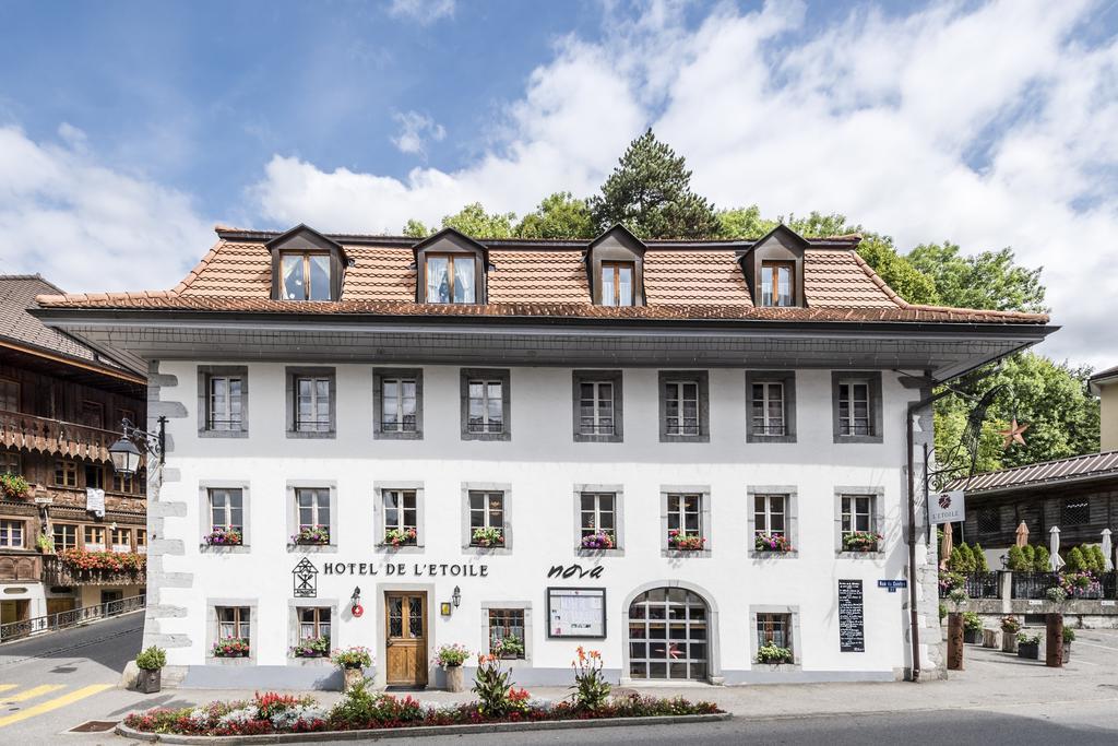 Romantik Hotel L'Etoile Шарме Екстериор снимка